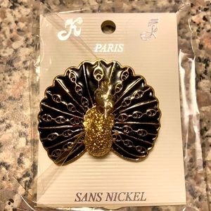 Vintage enamel brooch pin